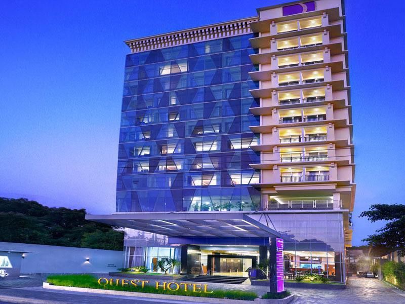 Quest Hotel Darmo - Surabaya By Aston Bagian luar foto